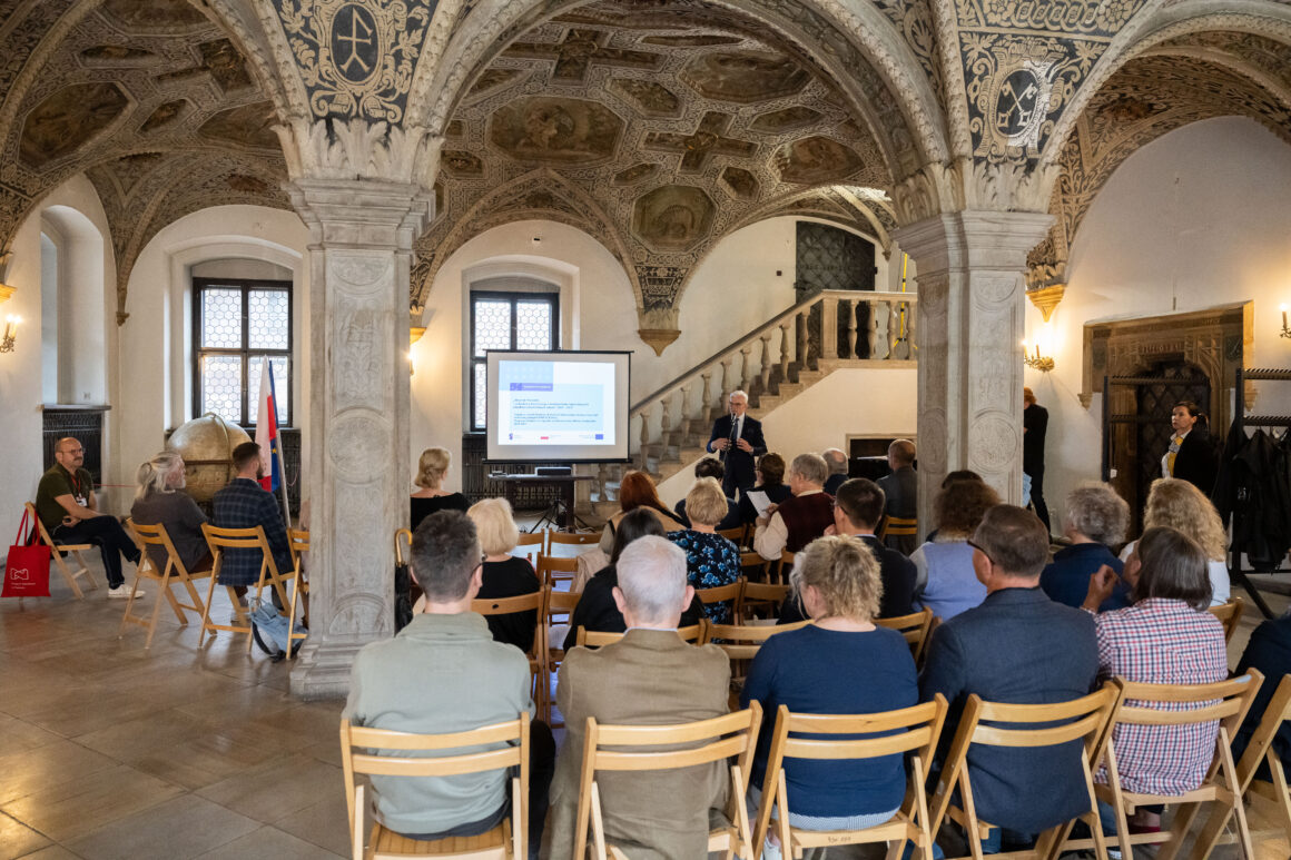 O PROJEKCIE NA KONFERENCJI PRASOWEJ